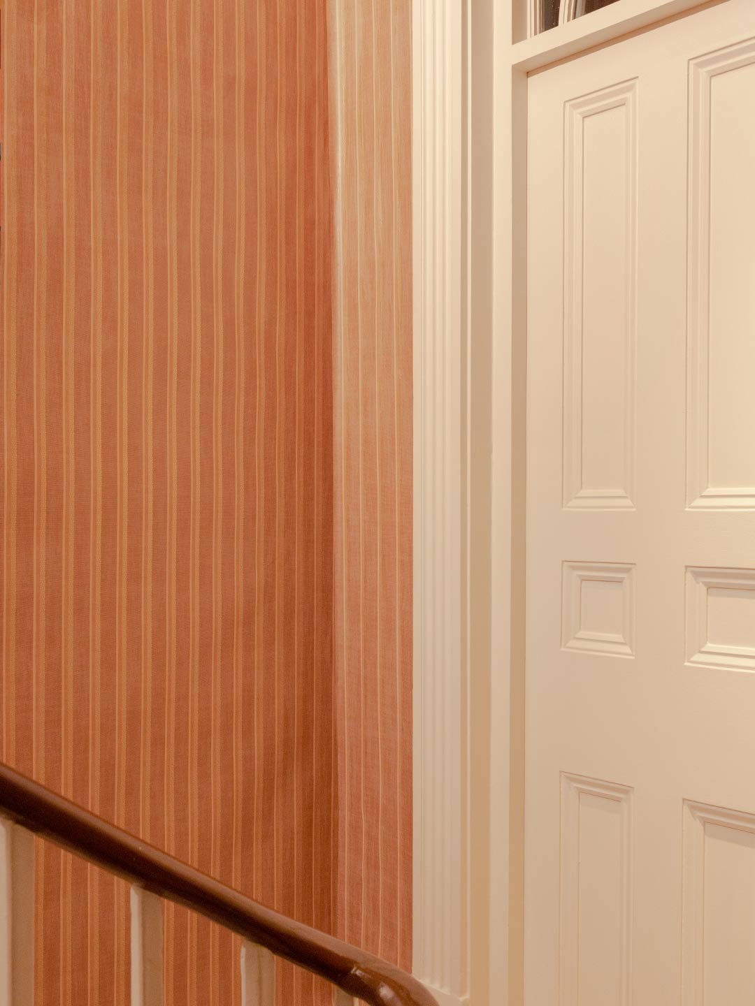 Romeo Stripe Wallpaper